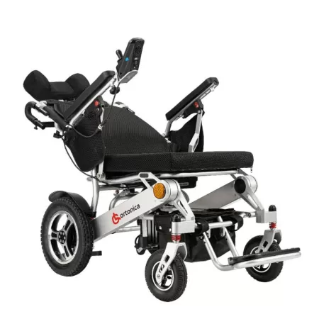 Кресло-коляска с электроприводом ORTONICA Pulse 650 с регулировкой угла наклона спинки, ширина сиденья 45 см 