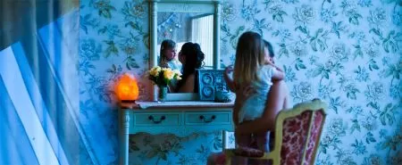 Неограненная солевая лампа Stay Gold в комплекте "Скала". 5-7 кг