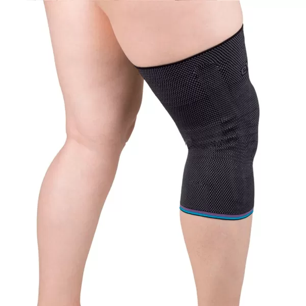 Бандаж компрессионный на коленный сустав ТривесТ-8582  Evolution, черный  