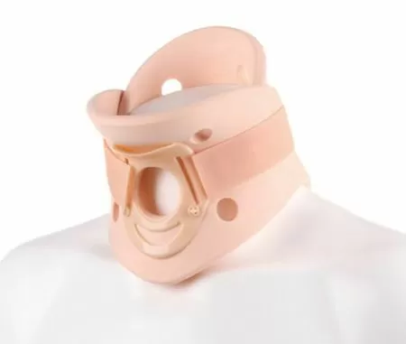 Воротник Филадельфия Экотен ОВ-01Ф с отверстием для трахеостомы