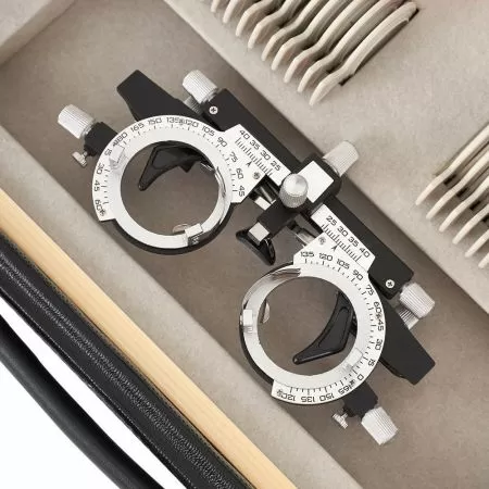 Набор на 266 пробных очковых линз Армед в пластиковой обойме с оправой с поверкой