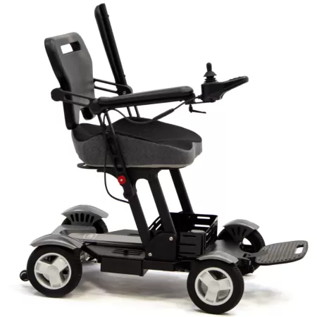 Кресло-коляска с электроприводом MET Compact Pro 4WS, артикул 20018, складная, с анатомическим сиденьем и системой подруливания задних колес